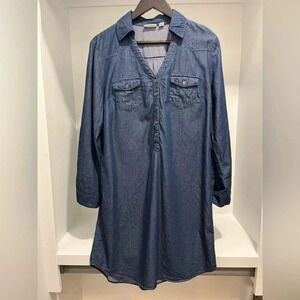 Westport 1962 Chambray Denim Blue Dress Long Sleeve Quarter Button Medium